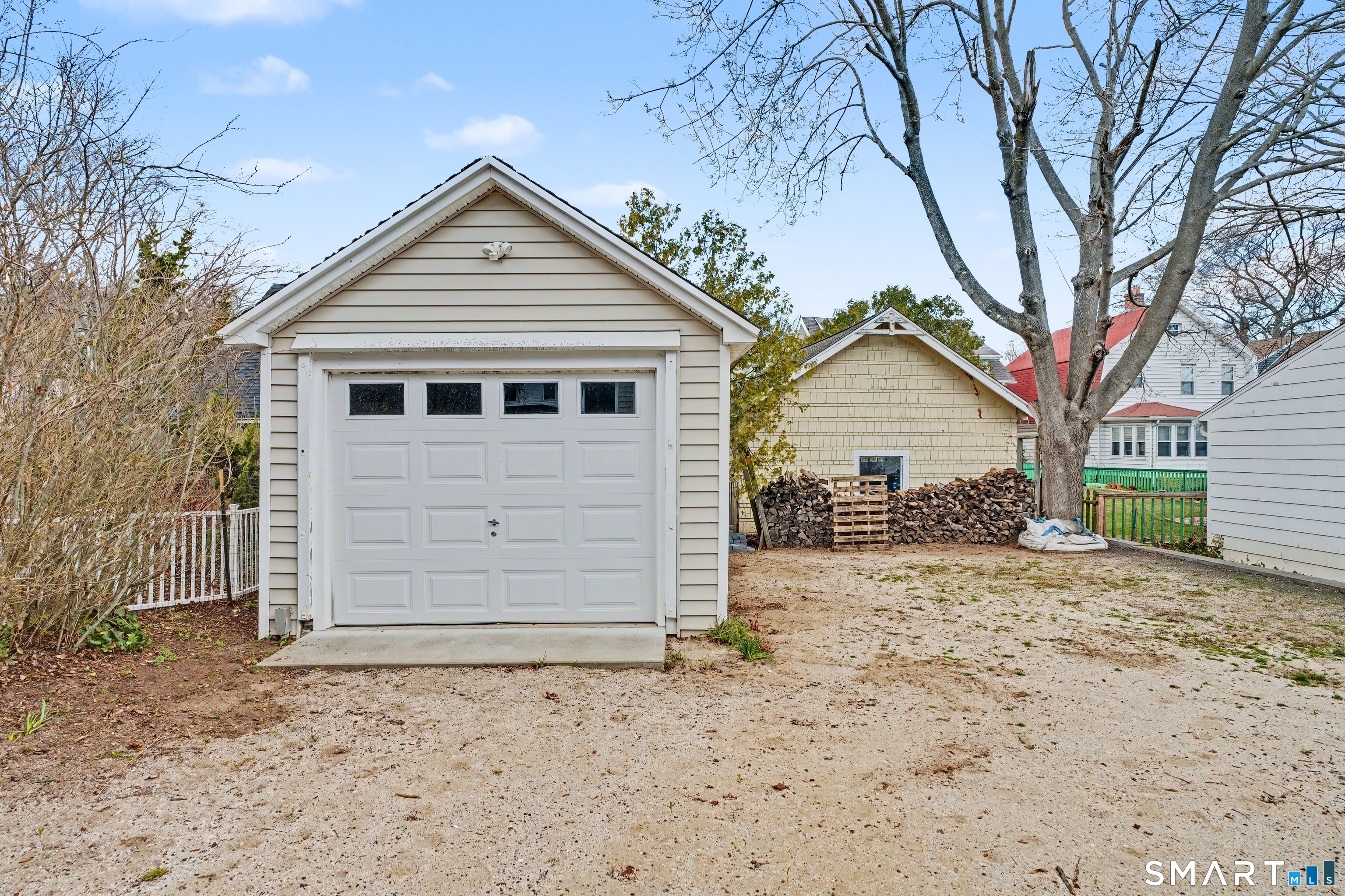 38 Beecher Place New Haven CT 06512
