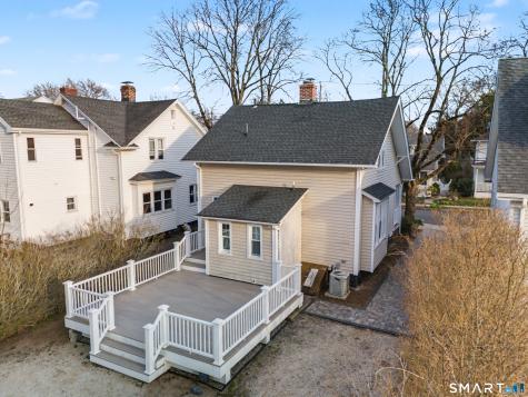38 Beecher Place New Haven CT 06512