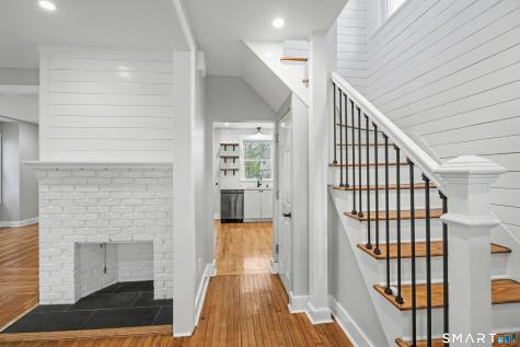 38 Beecher Place New Haven CT 06512