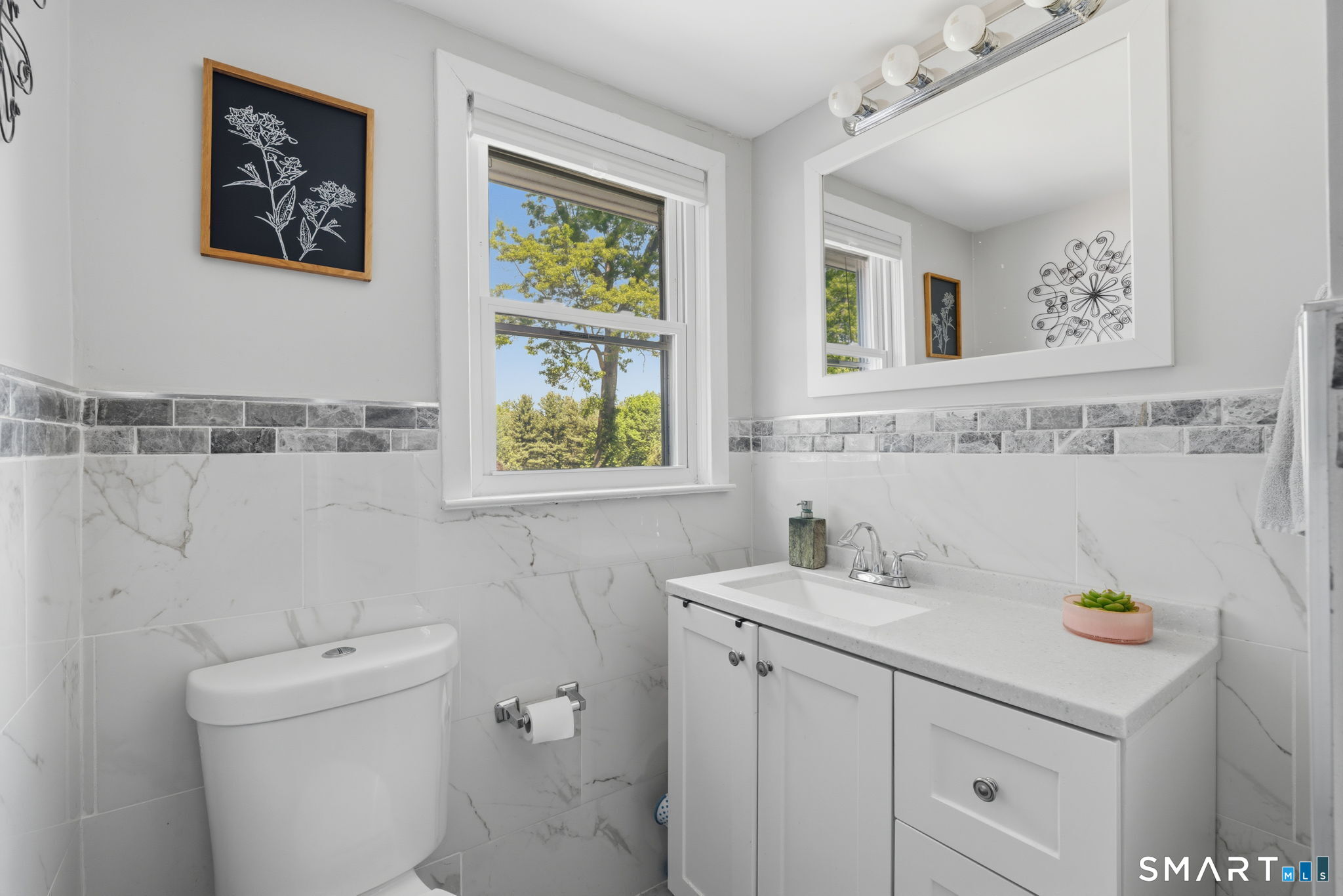 93 Flyers Drive Norwich CT 06360