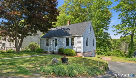 93 Flyers Drive Norwich CT 06360
