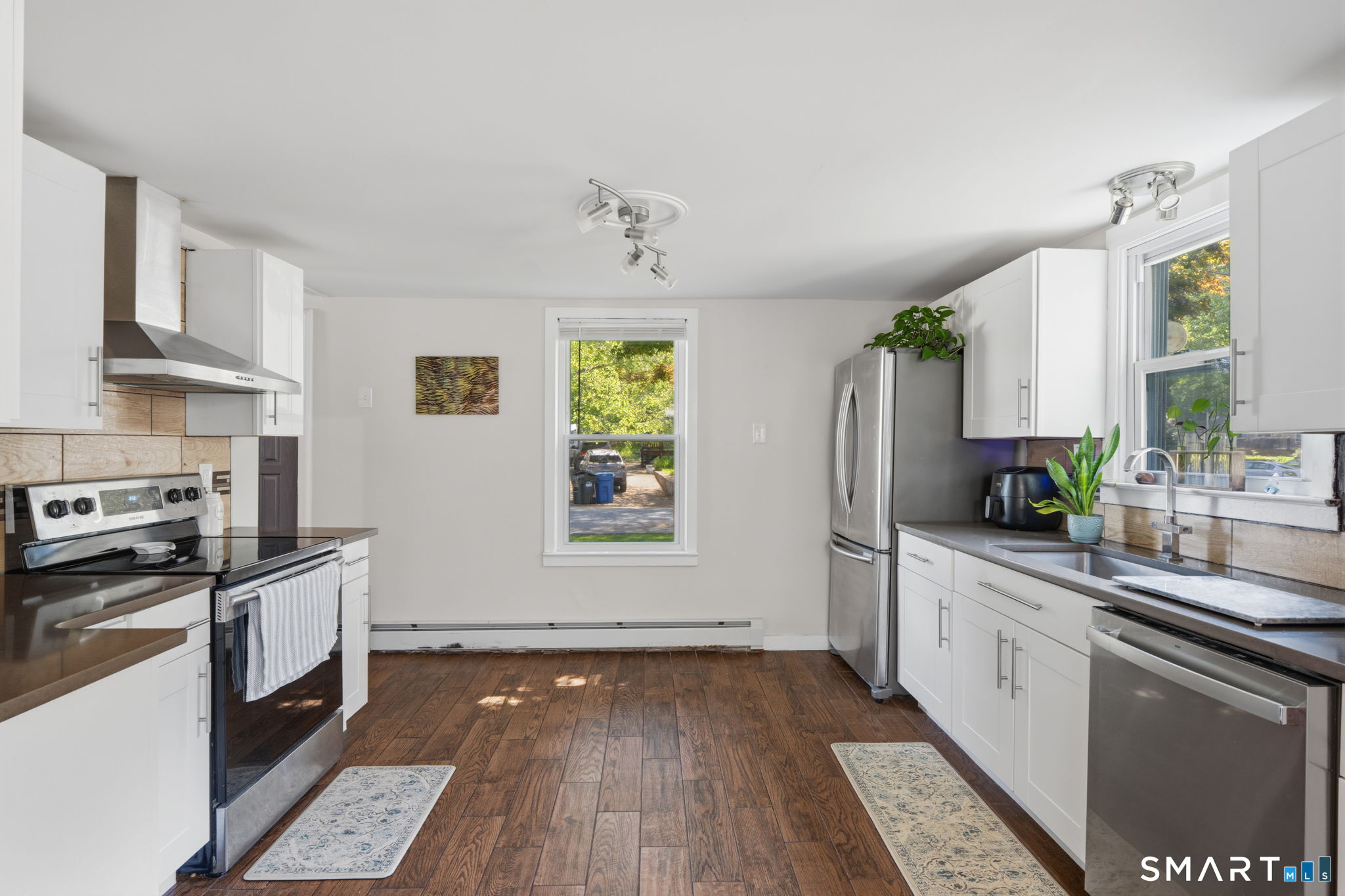 93 Flyers Drive Norwich CT 06360