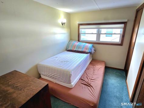 30 Arawak Drive East Hartford CT 06118