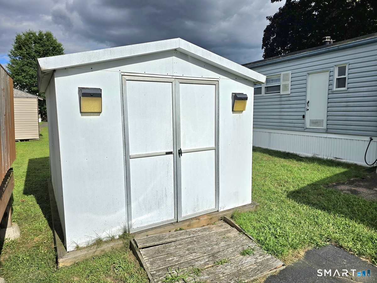 30 Arawak Drive East Hartford CT 06118