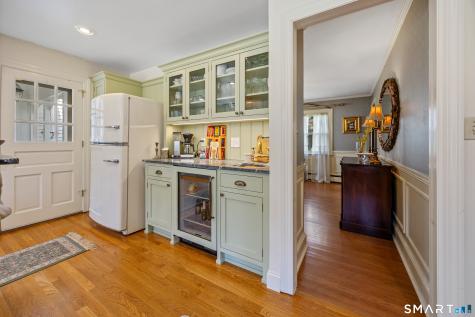 303 Beacon Hill Drive Cheshire CT 06410