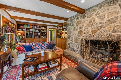 303 Beacon Hill Drive Cheshire CT 06410