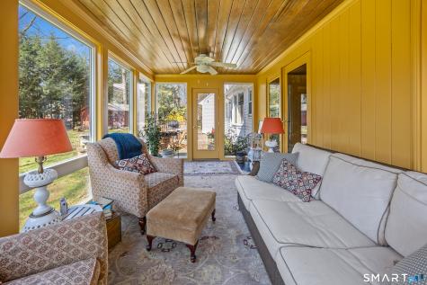 303 Beacon Hill Drive Cheshire CT 06410