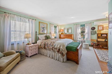 303 Beacon Hill Drive Cheshire CT 06410