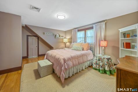303 Beacon Hill Drive Cheshire CT 06410