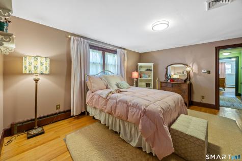 303 Beacon Hill Drive Cheshire CT 06410