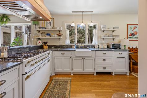 303 Beacon Hill Drive Cheshire CT 06410