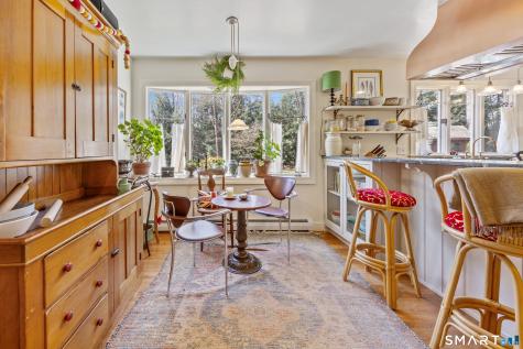 303 Beacon Hill Drive Cheshire CT 06410