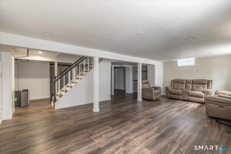 35 Cove Street West Haven CT 06516