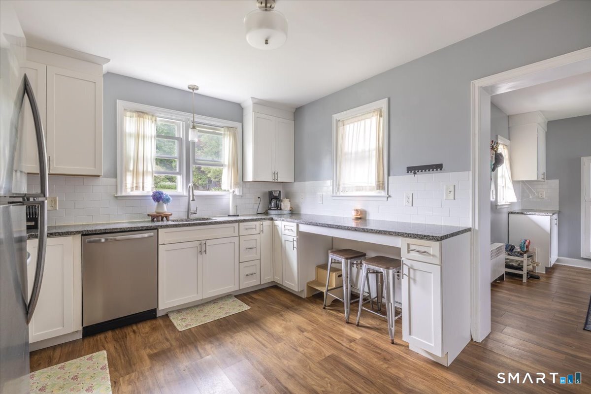 35 Cove Street West Haven CT 06516