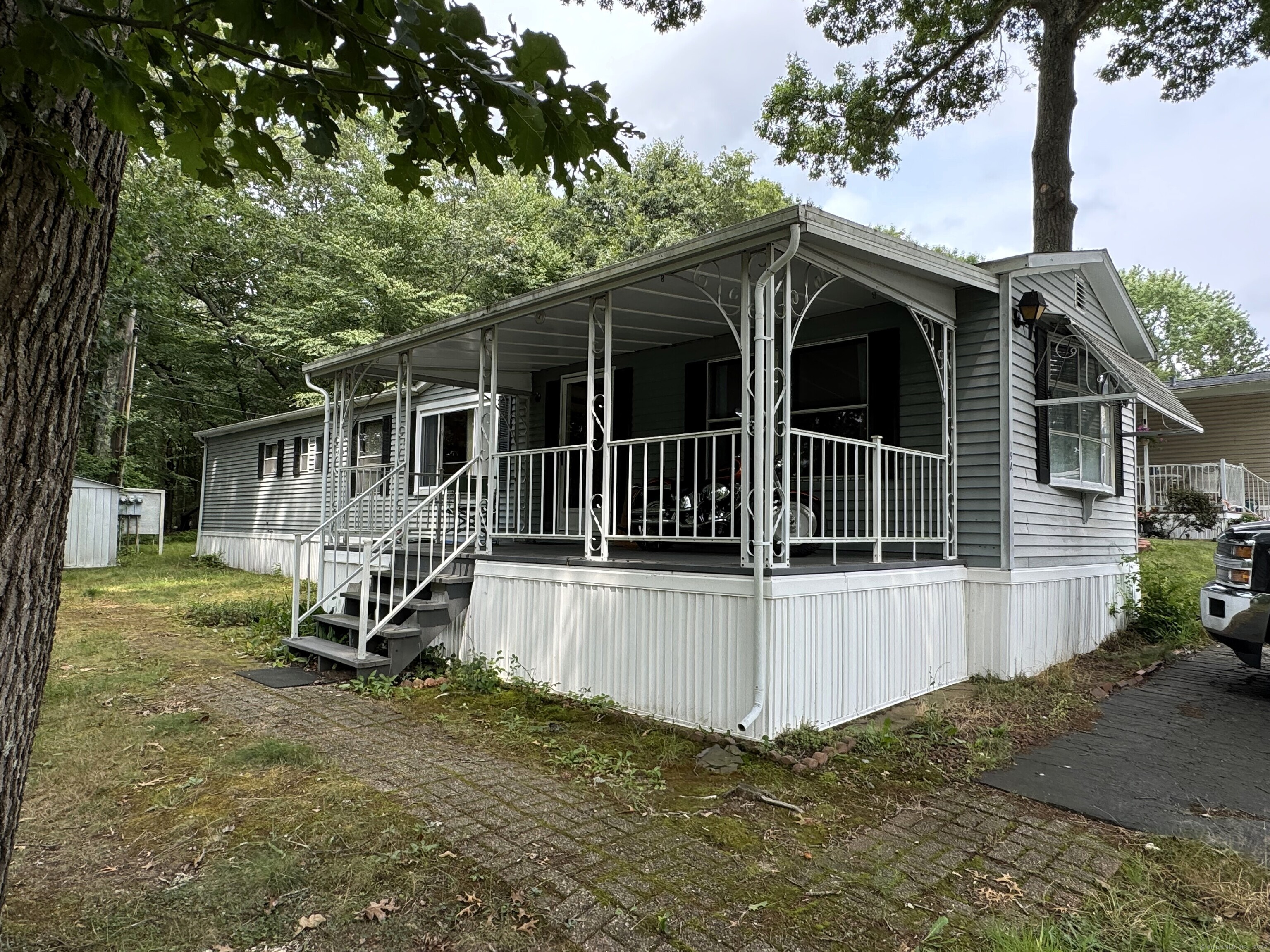 136 Hunters Road Norwich CT 06360