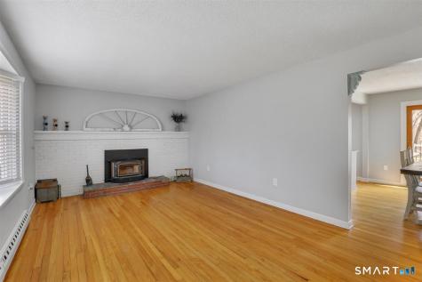 12 Woodhaven Drive Portland CT 06480