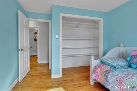 12 Woodhaven Drive Portland CT 06480