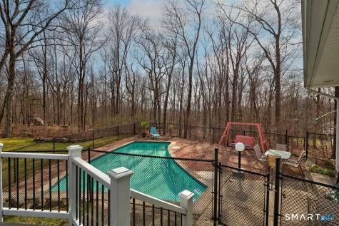 12 Woodhaven Drive Portland CT 06480