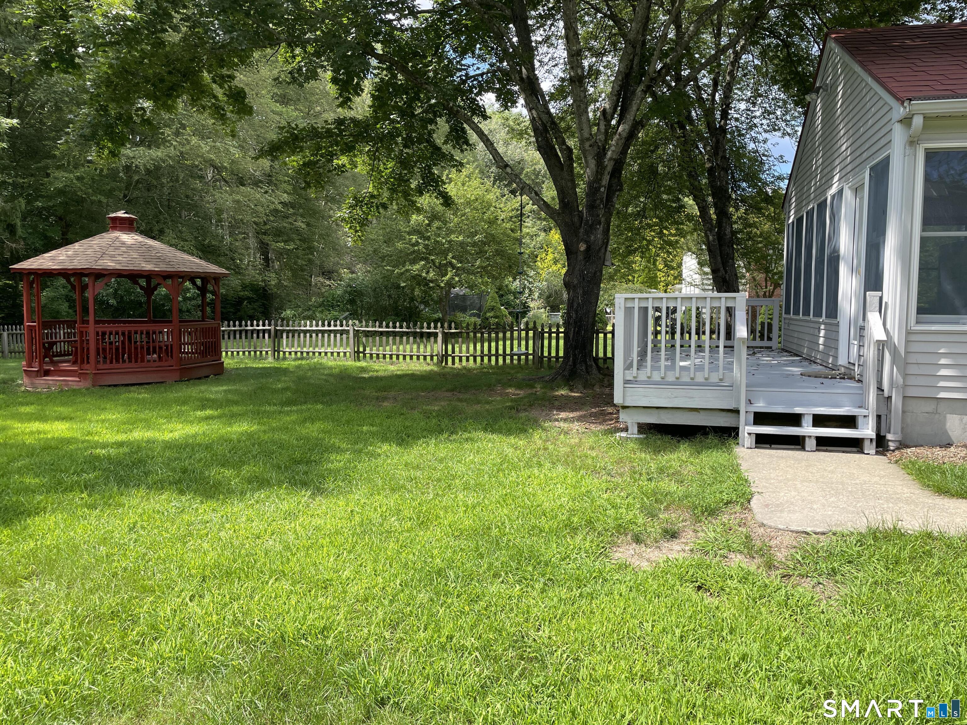 16 Partridge Hollow Road Ledyard CT 06339