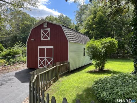 16 Partridge Hollow Road Ledyard CT 06339