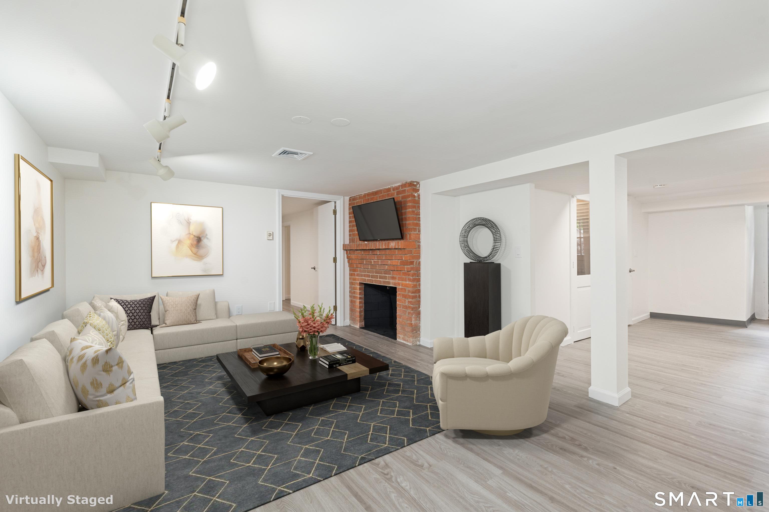 276 Westpoint Terrace West Hartford CT 06107