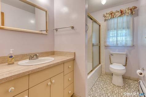 352 Orchard Street Rocky Hill CT 06067