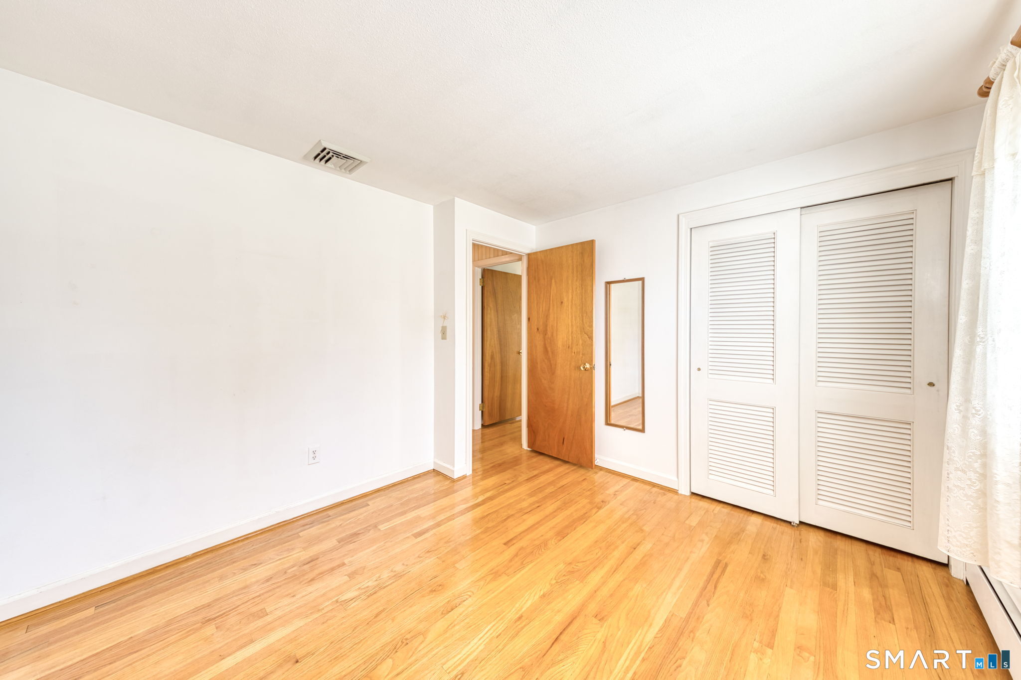 352 Orchard Street Rocky Hill CT 06067