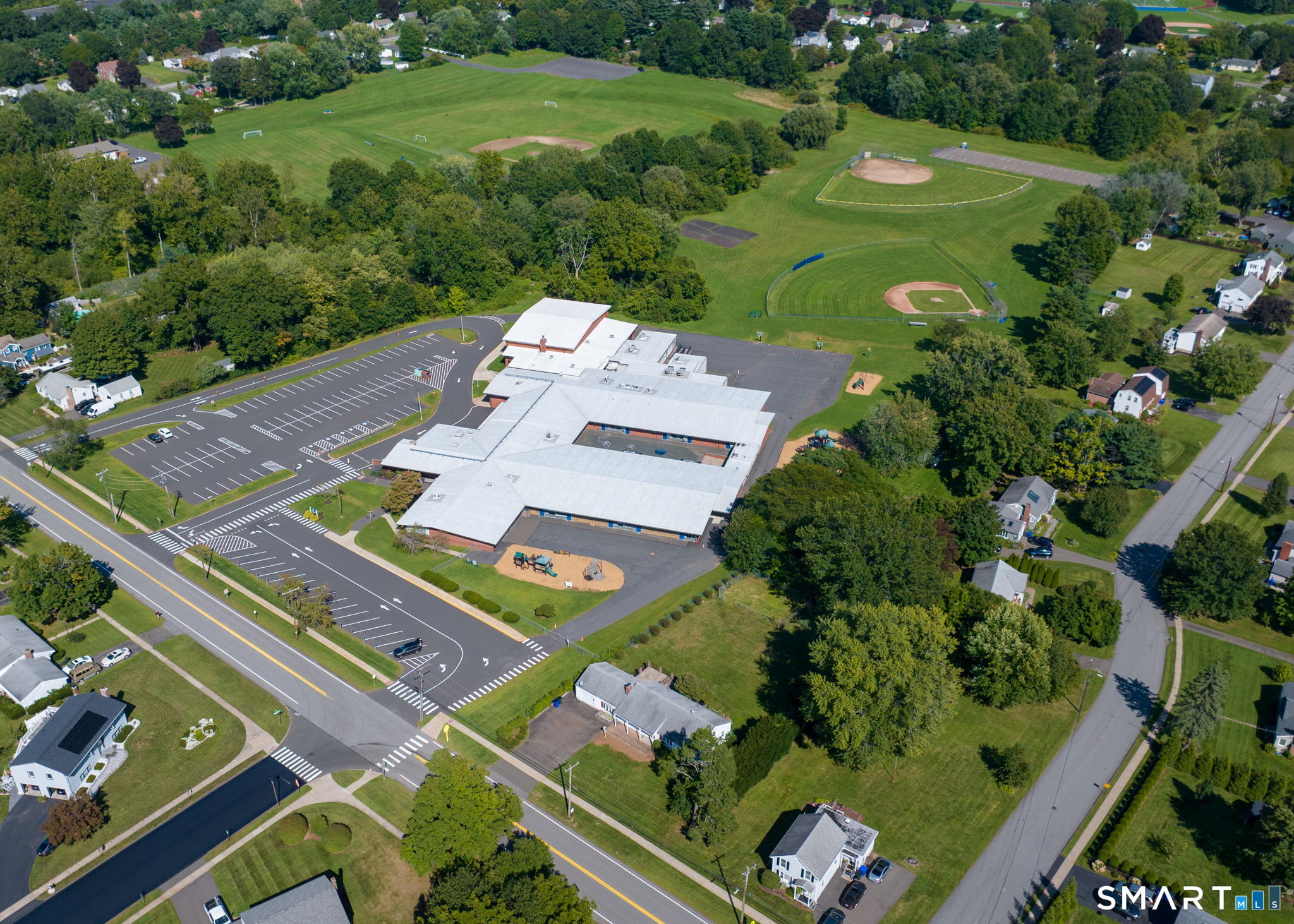 352 Orchard Street Rocky Hill CT 06067