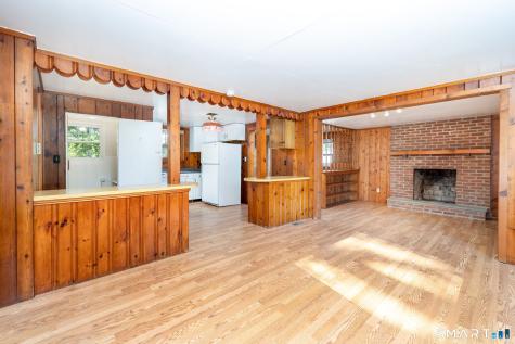 90 Lake Shore Drive East Haddam CT 06423