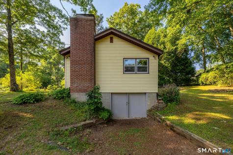 90 Lake Shore Drive East Haddam CT 06423