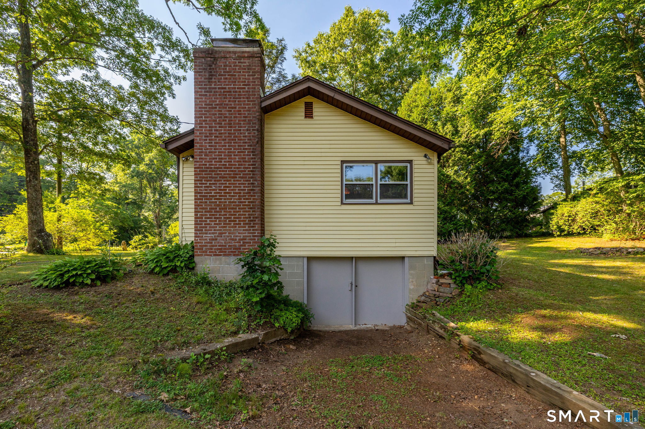 90 Lake Shore Drive East Haddam CT 06423