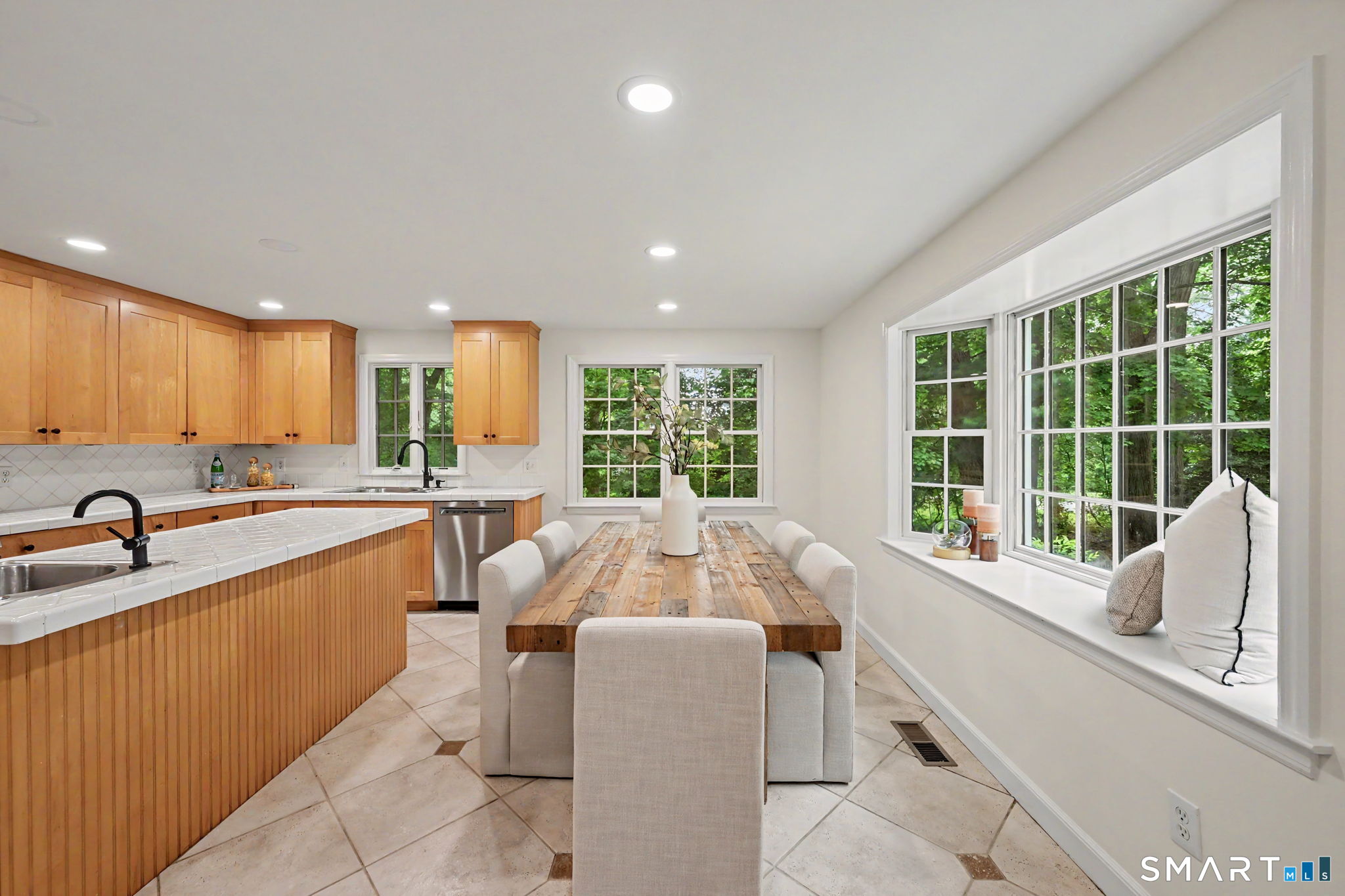 222 Silver Hill Lane Stamford CT 06905