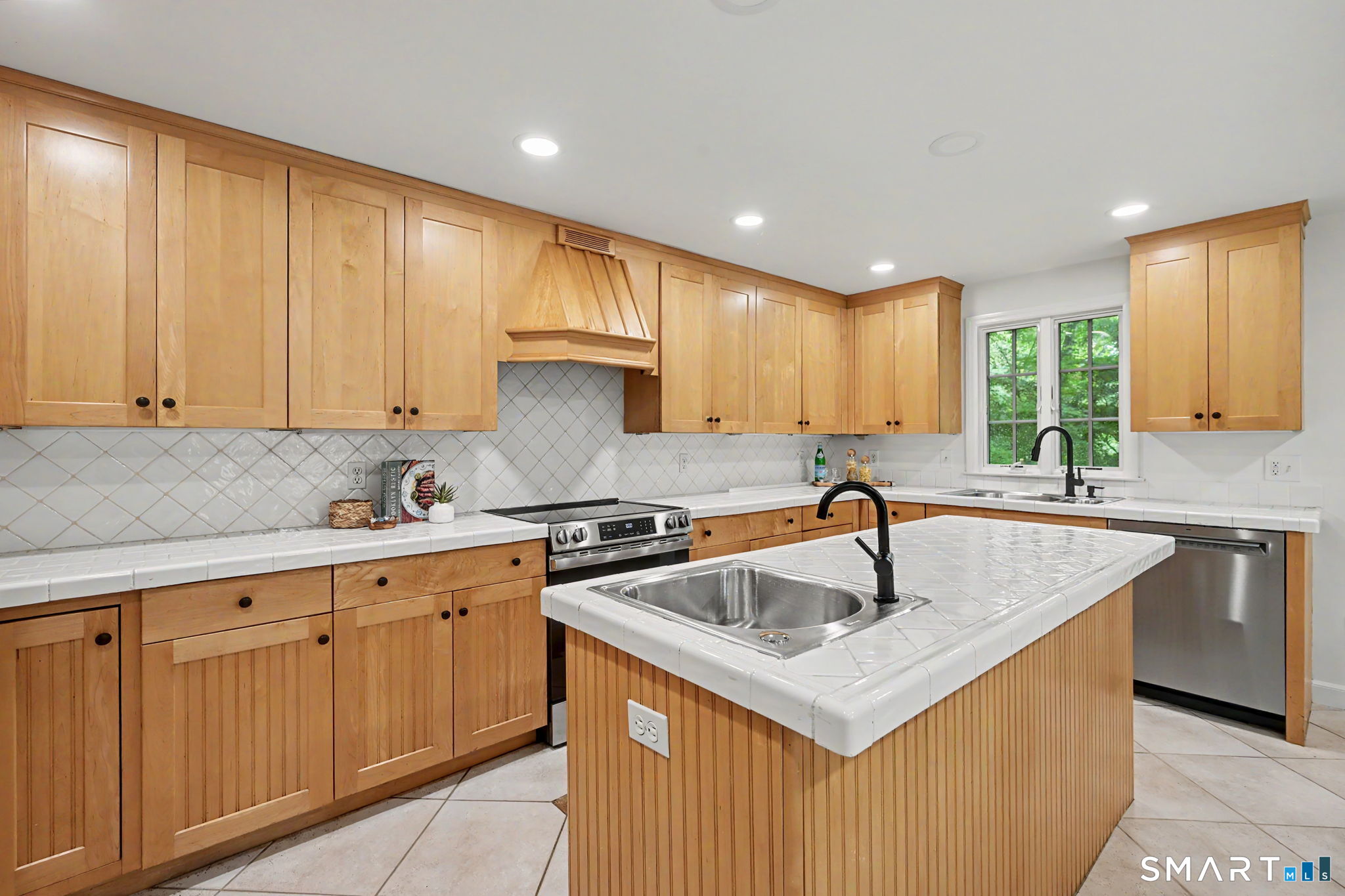 222 Silver Hill Lane Stamford CT 06905