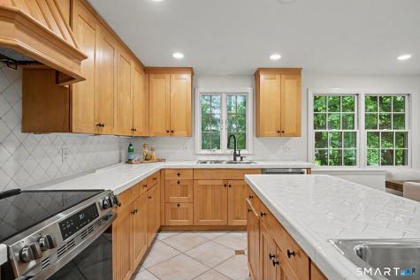 222 Silver Hill Lane Stamford CT 06905