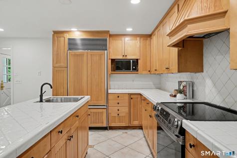 222 Silver Hill Lane Stamford CT 06905