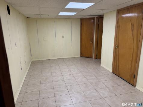 8 Reichelt Terrace Ansonia CT 06401