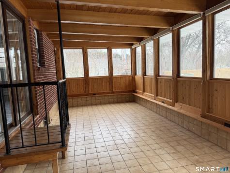 8 Reichelt Terrace Ansonia CT 06401