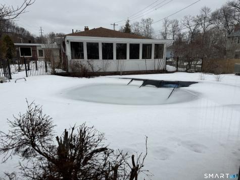 8 Reichelt Terrace Ansonia CT 06401