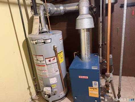 8 Reichelt Terrace Ansonia CT 06401