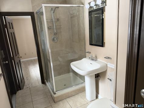 8 Reichelt Terrace Ansonia CT 06401