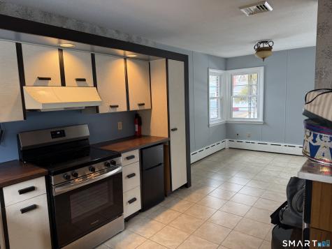 8 Reichelt Terrace Ansonia CT 06401