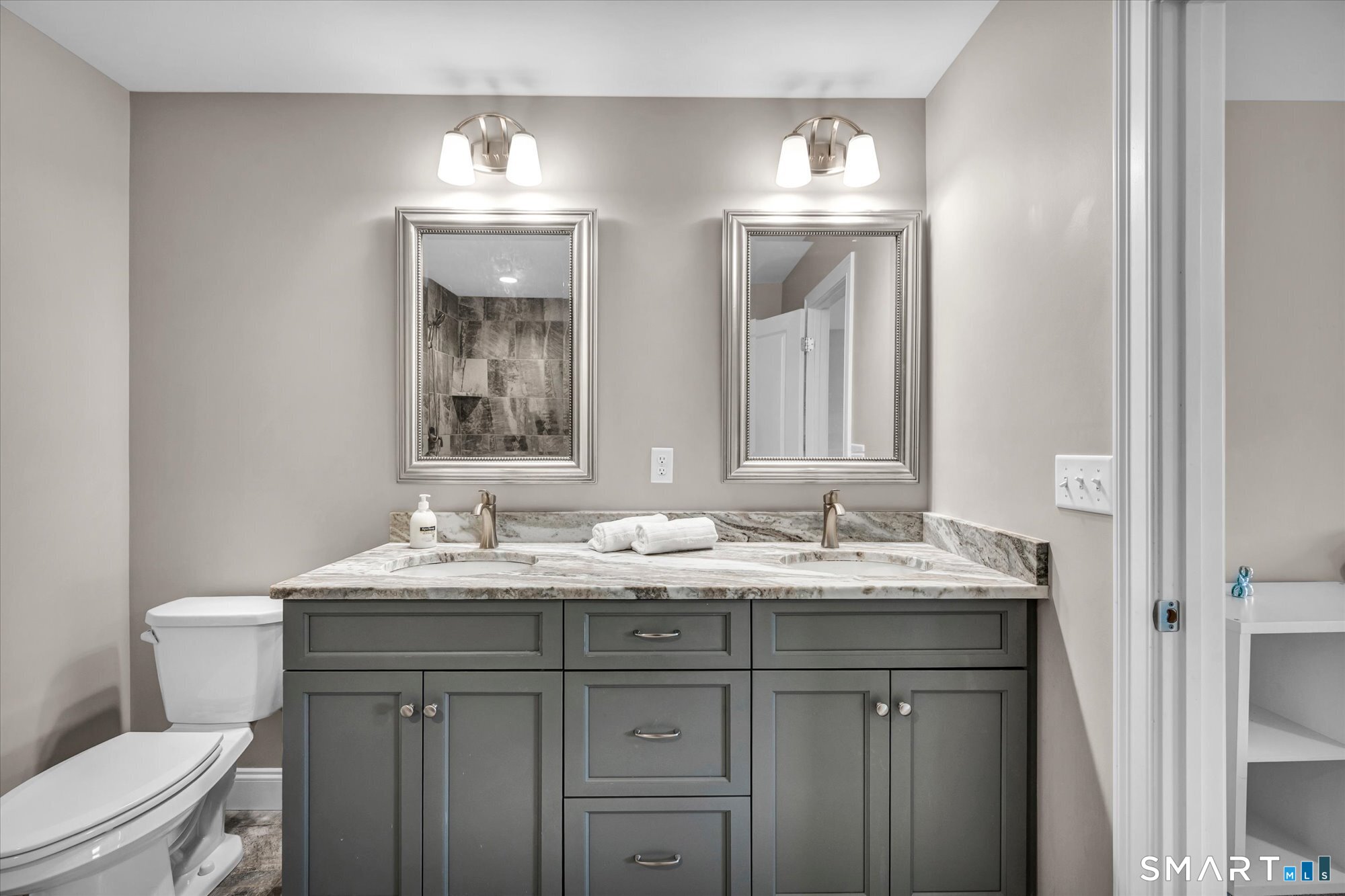 14 Yorkshire Court Farmington CT 06032