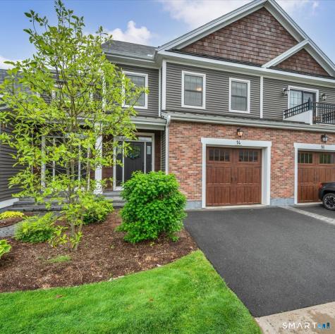 14 Yorkshire Court Farmington CT 06032