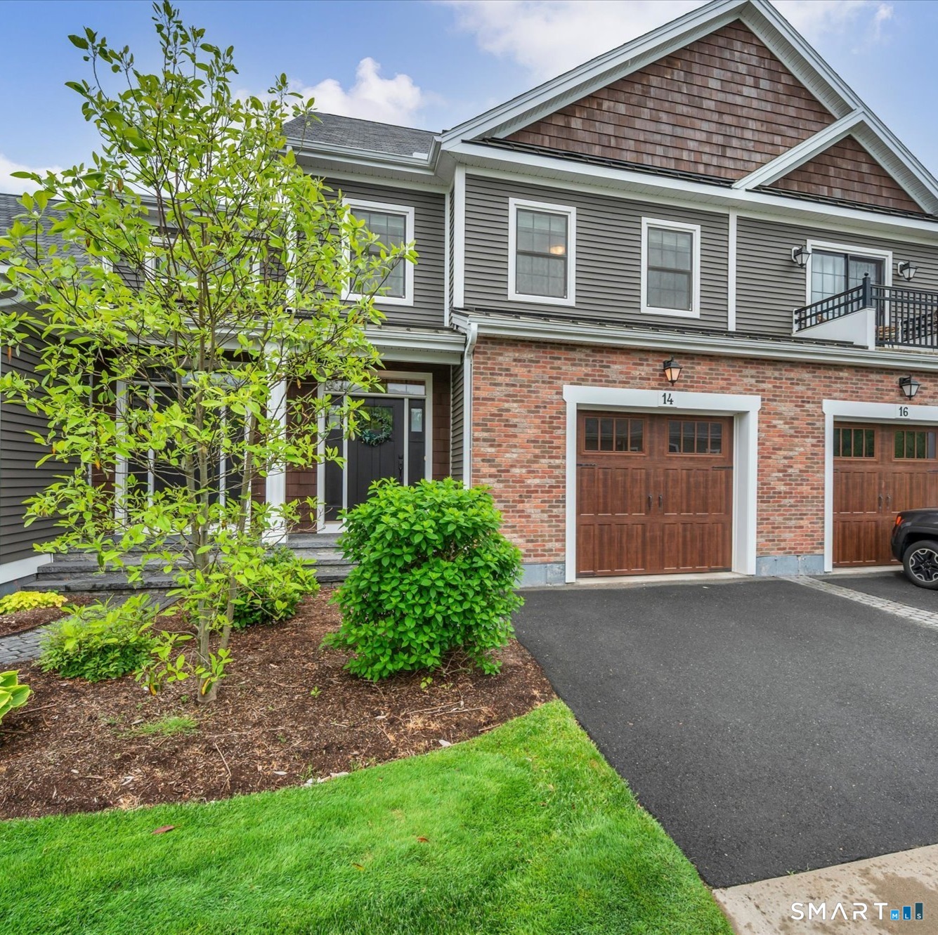 14 Yorkshire Court Farmington CT 06032