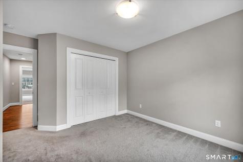 14 Yorkshire Court Farmington CT 06032