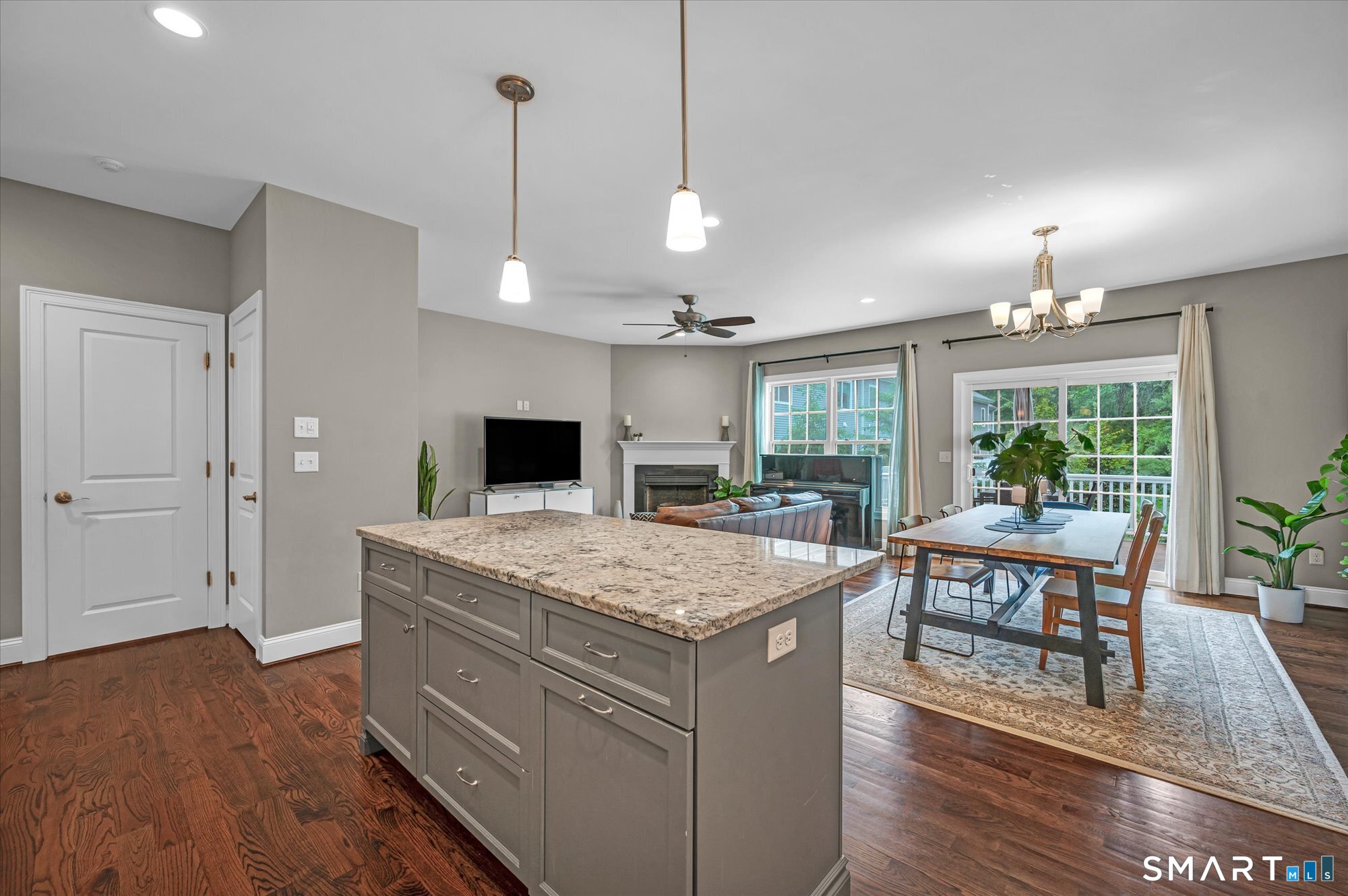 14 Yorkshire Court Farmington CT 06032