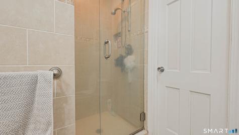 27 Powder Horn Hill Brookfield CT 06804