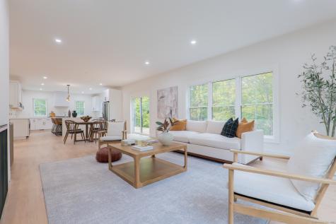 5 Delivery Lane New Milford CT 06776