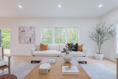 5 Delivery Lane New Milford CT 06776