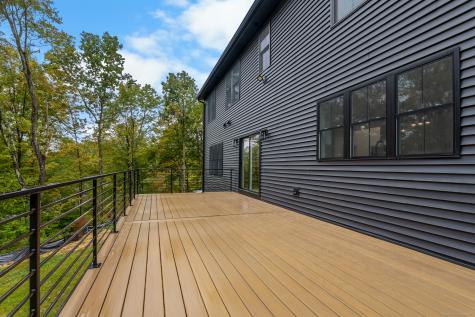 5 Delivery Lane New Milford CT 06776